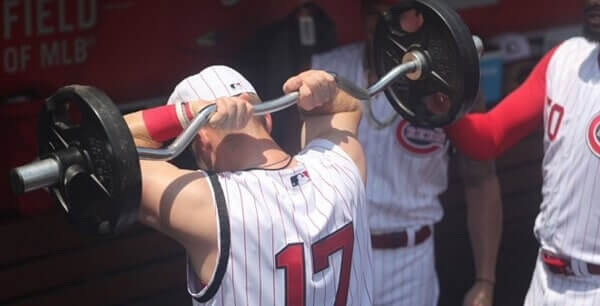 Cons to Lifting Weights While Playing Baseball